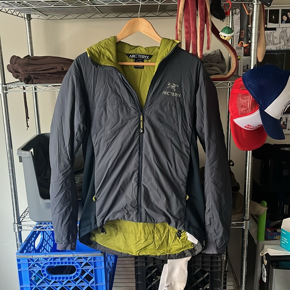 Arc'teryx Atom Nylon Water Resistant Hooded Jacket